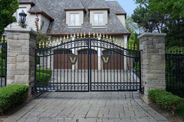 Lynchburg Driveway Gate Service