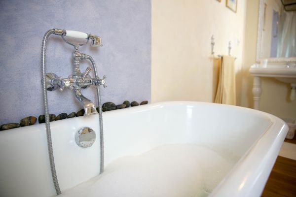 Lynchburg Bathtub Refinishing